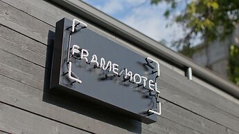 Frame Hotel - SoCo