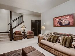 Luxury Ski in, Ski out 3 Bedroom Townhome at the Snowflake Lift - Sadd