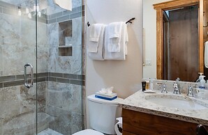 3 Bedroom Saddlewood Townhome at Snowflake Ski Run