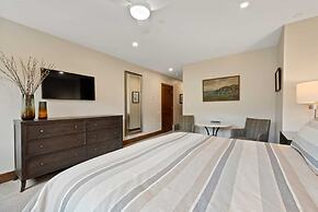 Beaver Creek Village Ski In, Ski Out 2 Bedroom Residence With Pool