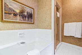 2 Bedroom Luxury Condo in Beaver Creek Village - Ski In/ski Out