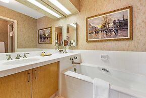 2 Bedroom Luxury Condo in Beaver Creek Village - Ski In/ski Out