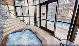 Beaver Creek Village 2 Bedroom Residence With Ski In/out Access and Po