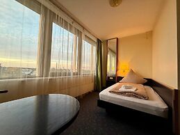 Hotel Mirage Düsseldorf-Neuss