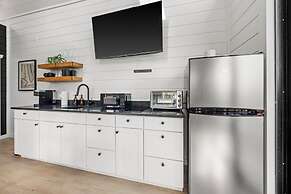 BIA Treehouse Fredericksburg