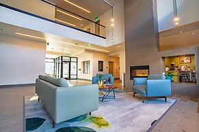 Chugach Naswik Suites