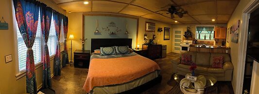 The Lodge at Runaway Bay