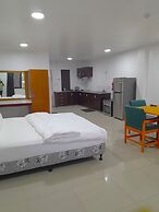 White Diamond Apartment