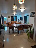 White Diamond Apartment