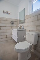 Breathtaking Prvt 4BR Pool Villa 5 Min to Beach