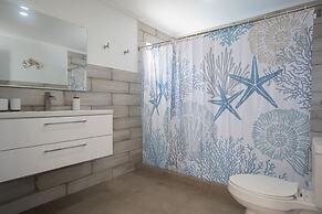 Breathtaking Prvt 4BR Pool Villa 5 Min to Beach