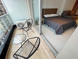 Caballito Retreat Balcony and Pool