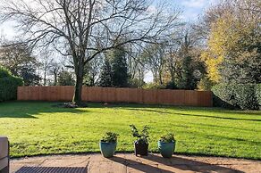 Bank Farm House Stunning House & Gardens