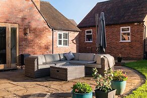 Bank Farm House Stunning House & Gardens