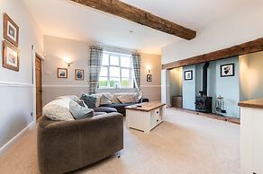 Bank Farm House Stunning House & Gardens