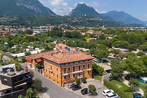 Stefy House 50 mt Near The Lake