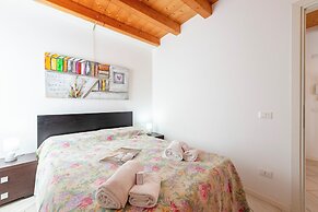 Stefy House 50 mt Near The Lake