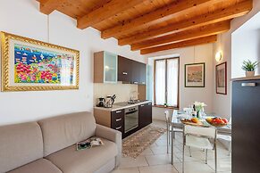 Stefy House 50 mt Near The Lake