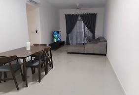 OYO 91024 Tower A & B Sensory Residence