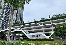 OYO 91024 Tower A & B Sensory Residence