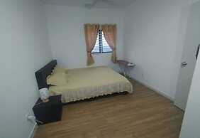 OYO 91024 Tower A & B Sensory Residence