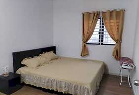 OYO 91024 Tower A & B Sensory Residence