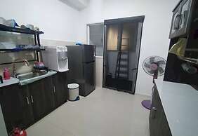 OYO 91024 Tower A & B Sensory Residence