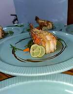 Charming Sea View Town House Chef Driver Optional