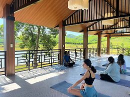 Nguyen Shack Retreat