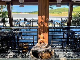 Nguyen Shack Retreat