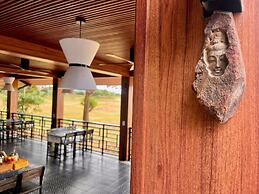 Nguyen Shack Retreat