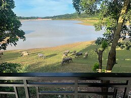 Nguyen Shack Retreat