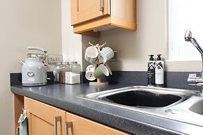 Stylish Flat With Sofa Bed in Malmesbury