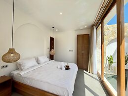 Bougenvile Luxury 2BR Private Seminyak