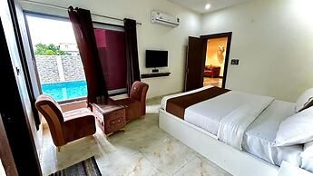 magnifica Luxurious Villa by daranga