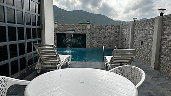 magnifica Luxurious Villa by daranga