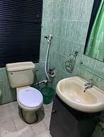 Open plan studio apartment unit