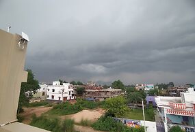 Megh Balika Santiniketan Family Homestay