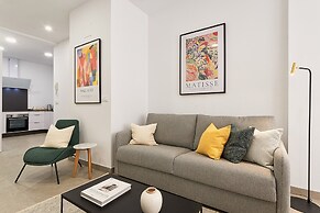 Solaga - Soho Suites