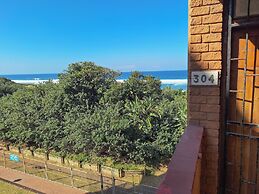 Oceanfront Bliss in Amanzimtoti