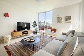 Old North Green Oasis by Sea N' Rent