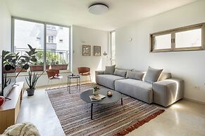 Old North Green Oasis by Sea N' Rent