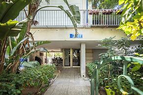 Old North Green Oasis by Sea N' Rent