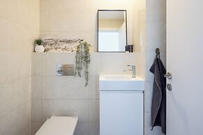 Old North Green Oasis by Sea N' Rent