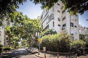 Old North Green Oasis by Sea N' Rent