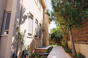 HaSharon Tranquil Villa by Sea N' Rent