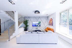 HaSharon Tranquil Villa by Sea N' Rent