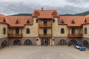 Old Ijevan Boutique Hotel