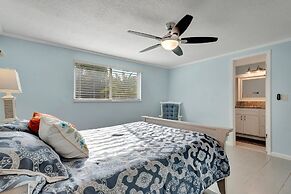 Family Retreats 5 minutes to the beach