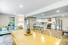 Waterfront Escape in Cub Run w/ Deck & Hot Tub!